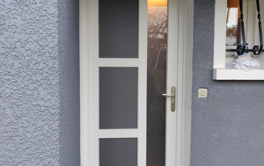 Notre gamme de portes d'entrée en PVC CLASSIQUE et PVC CONTEMPORAINE à DAX